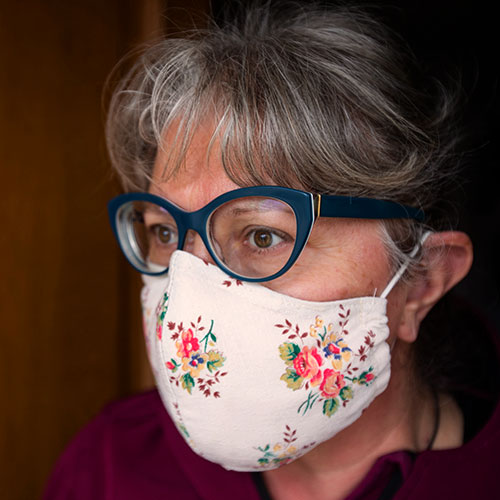 Máscara de tecido: uma ajuda caseira no combate ao coronavírus - Saúde em  Pauta - Institucional