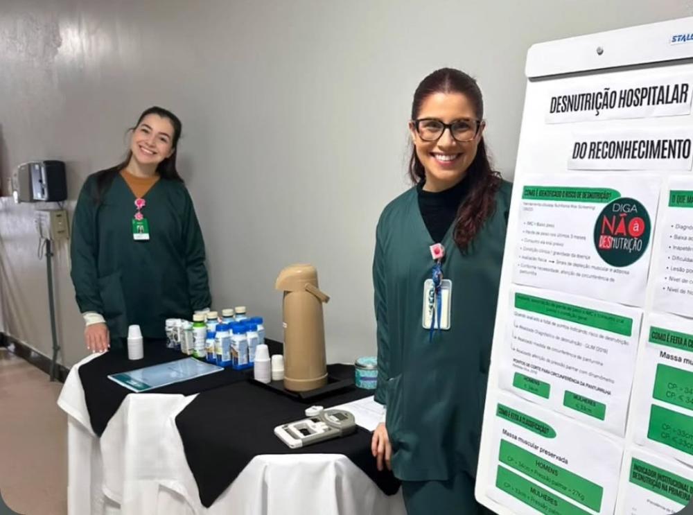 na foto as nutricionista do hospital unimed vale do cai