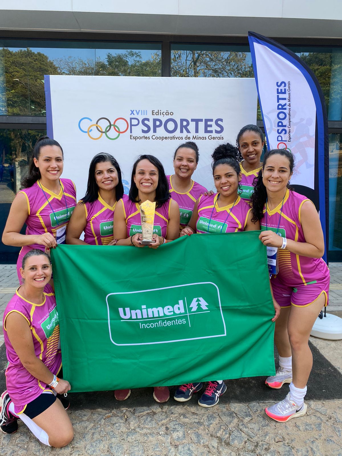 Equipe feminina de queimada da Unimed Inconfidentes é campeã na XVIII  Coopsportes - Unimed Inconfidentes